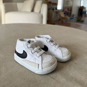 Nike Baby Blazer Mid Sneakers 2C